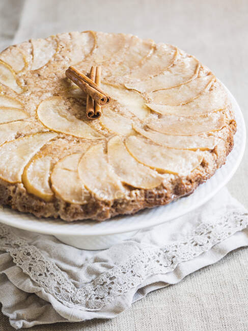 Pear upside down cake (gluten and sugar free) — Stock Photo