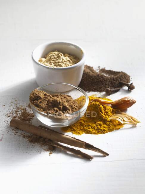 Various spices for gingerbread — Stock Photo