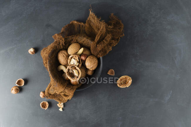 Hazelnuts, walnuts and almonds — Stock Photo