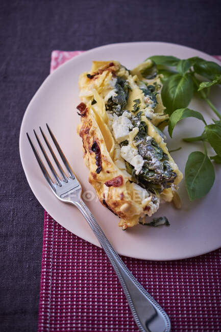 Spinach lasagne with feta cheese — Stock Photo