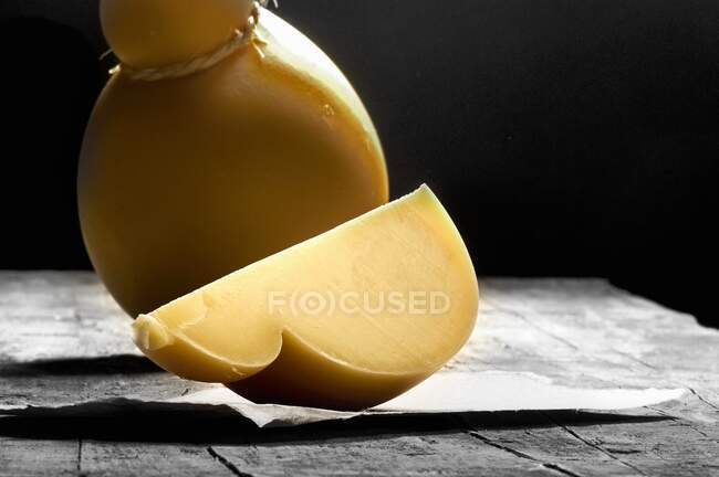 Caciocavallo Silano (hard cheese from Calabria, Italy) — Stock Photo