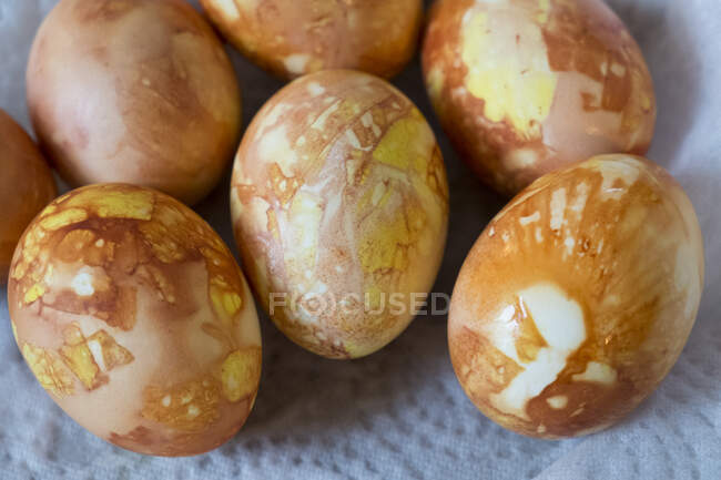 Braungefärbte Eier (Nahaufnahme)) — Stockfoto