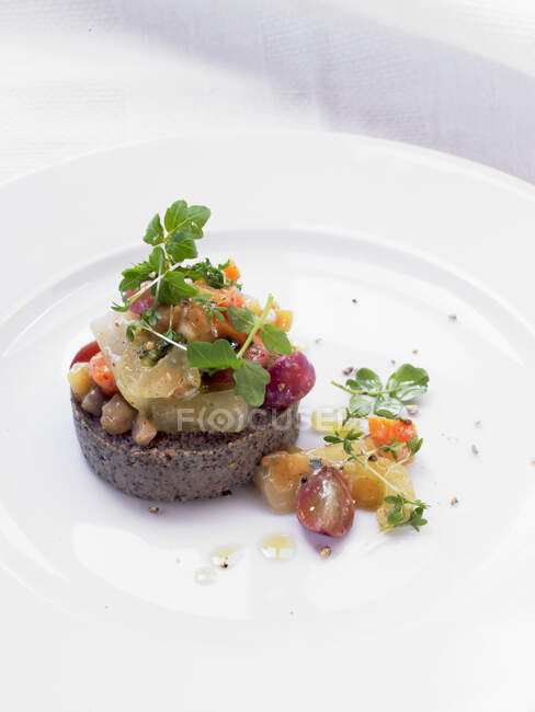 Lentil pate with celery, watercress, grapes and almond paste — Stock Photo