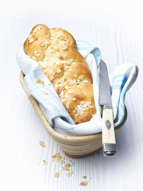 Viennese butter brioche in a bread basket — Stock Photo