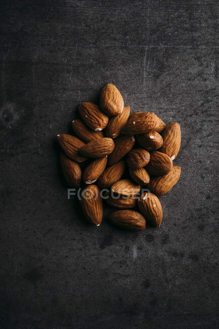 Almonds nuts close-up view — Stock Photo