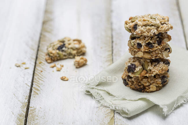 Stacked organic wholegrain biscuits — Stock Photo