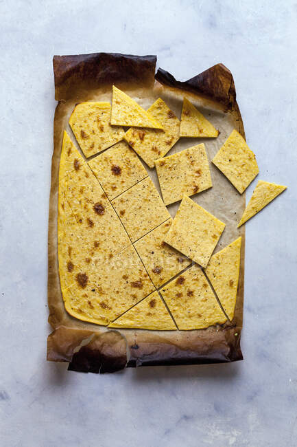 Socca (pancakes made from chickpea flour, France) - foto de stock