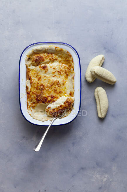 Quenelle gratin close-up view — Stock Photo