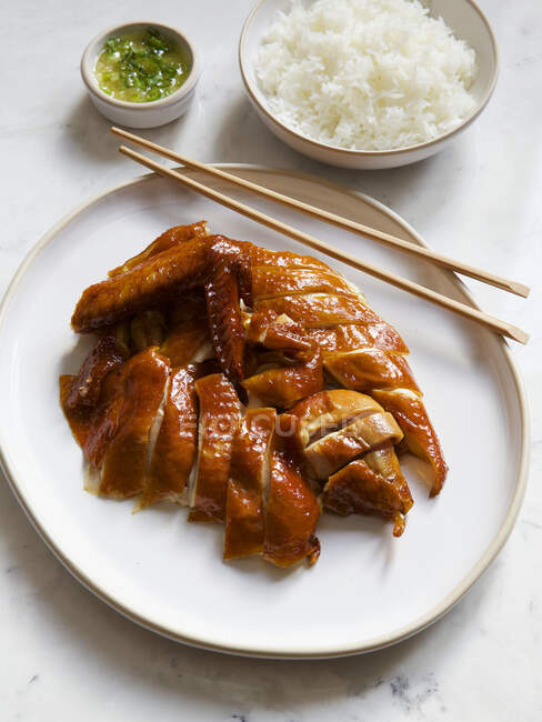 Chinese BBQ chicken sliced — Stock Photo