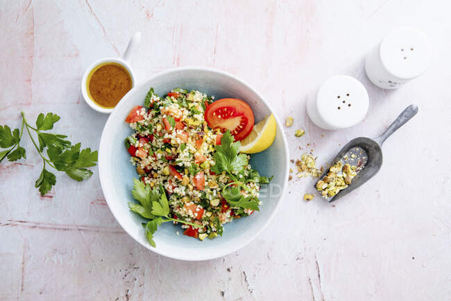 Salade de persil-millet, gros plan — Photo de stock