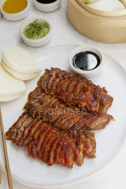 Char Siu Buns with BBQ pork - foto de stock