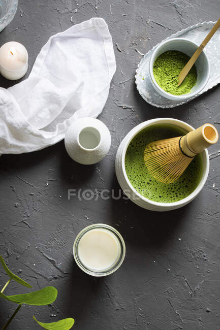 Primo piano della deliziosa preparazione del tè Matcha — Foto stock