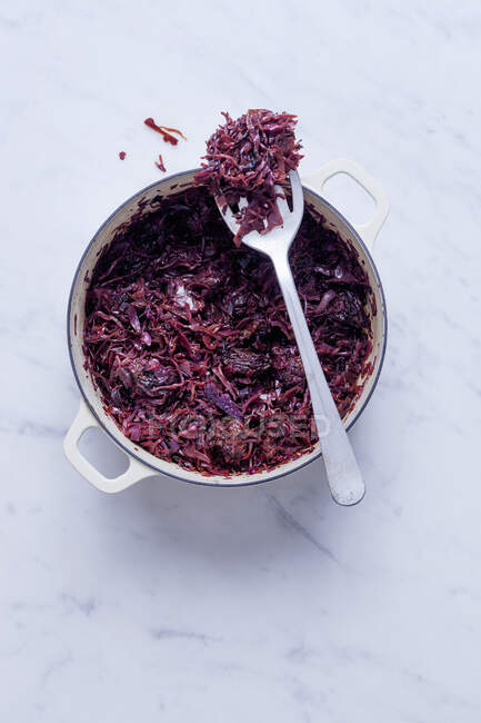 Red cabbage close-up view — Stock Photo