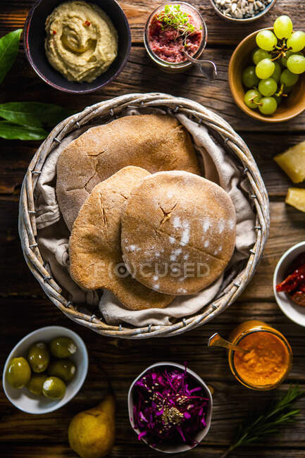 Épeautre pain pita vue rapprochée — Photo de stock