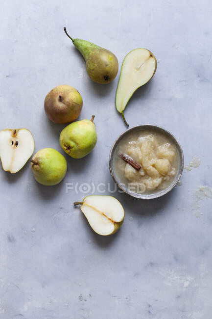 Pear compote with cinnamon — Stock Photo