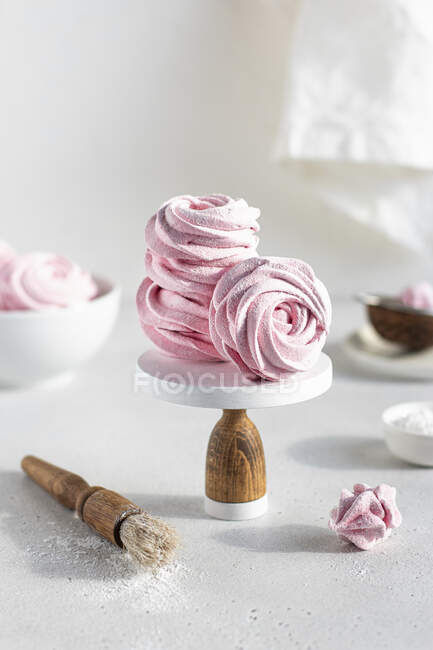Delicious marshmallows on a white background — Stock Photo