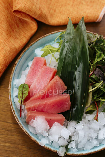 Atún sashimi vista de cerca - foto de stock