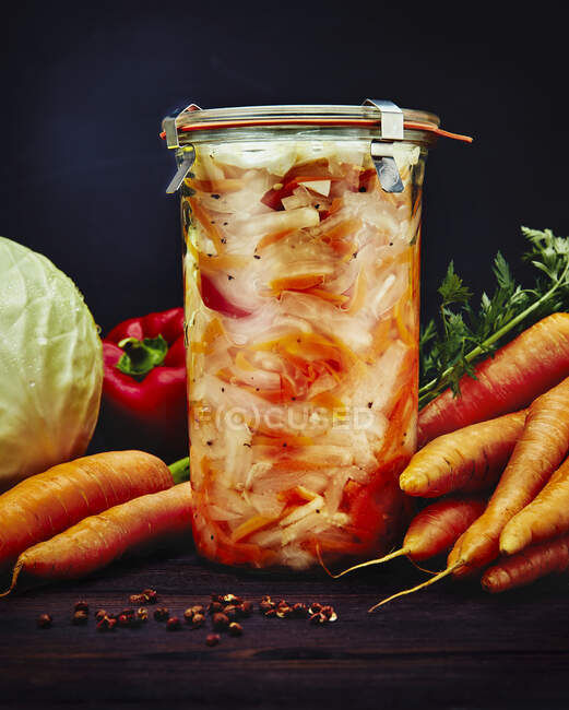 Pickled white cabbage, carrots and peppers — Stock Photo