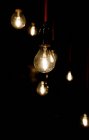 Ampoules sur noir — Photo de stock