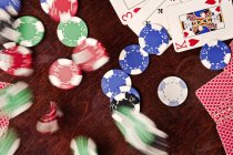 Movimento desfocado de fichas de poker — Fotografia de Stock