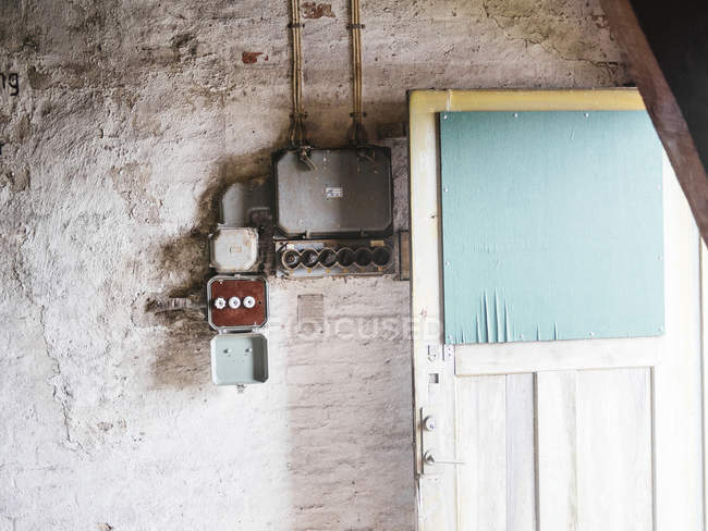 Electrical fuse in old house — Stock Photo