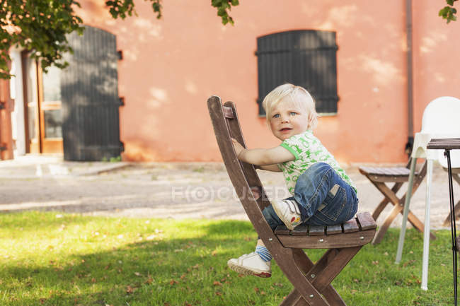 Cute baby boy — Stock Photo