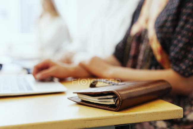 Note pad folder on table — Stock Photo