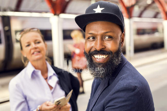 Happy man with woman — Stock Photo