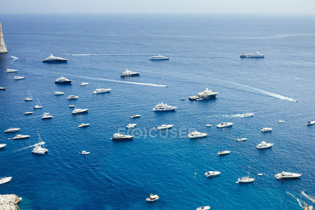 Boats sailing in sea — Stock Photo
