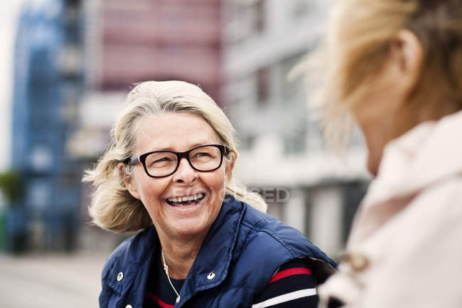 Mulher idosa feliz — Fotografia de Stock