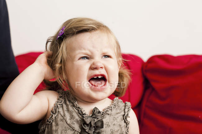 Mignonne bébé fille — Photo de stock