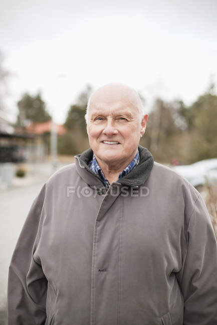 Heureux homme âgé — Photo de stock