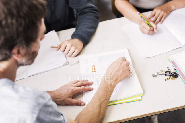 Teacher and Young Students — Stock Photo