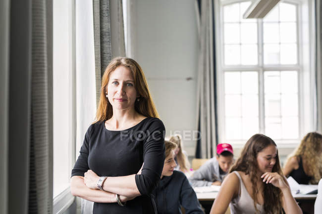 Teacher and Young Students — Stock Photo