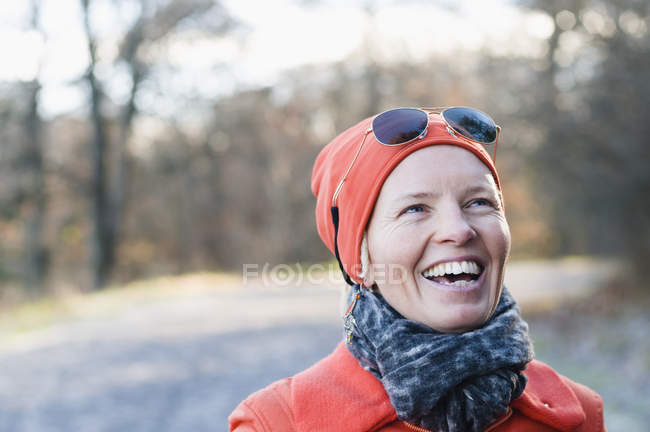 Portrait of smiling woman — Stock Photo