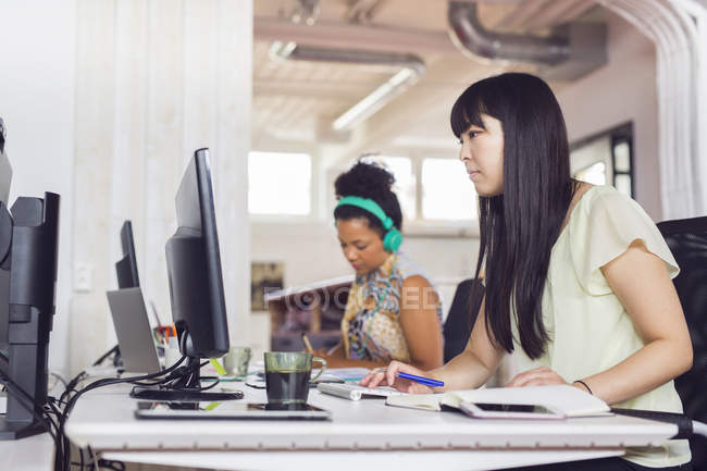 Coworkers working in modern office — Stock Photo