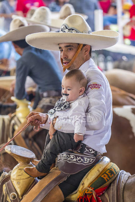 Міжнародний Mariachi & Charros фестиваль — стокове фото