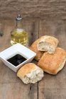 Rollos de pan de oliva - foto de stock