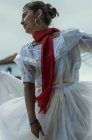 Ballerina in costume tradizionale — Foto stock