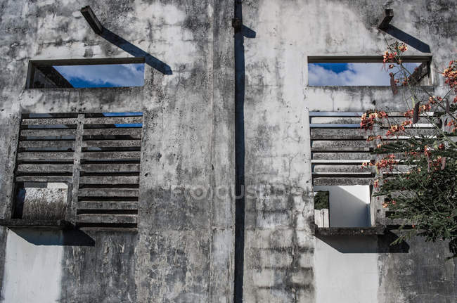 Abandoned old building — Stock Photo