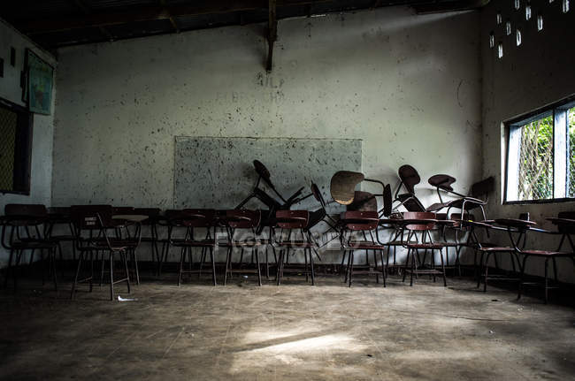 Verdorrtes Klassenzimmer — Stockfoto