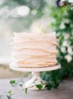 Украшенный свадебный торт — стоковое фото