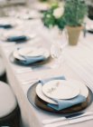 Casamento mesa de configuração decorada — Fotografia de Stock