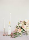Цветочный дизайн свадьбы — стоковое фото