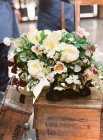 Belo arranjo floral — Fotografia de Stock