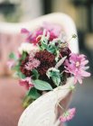 Свадебный красный и розовый букет — стоковое фото
