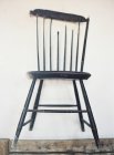Vieille chaise en bois — Photo de stock