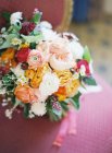 Свіжий букет з літніх квітів — стокове фото