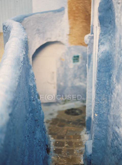 Blue painted walls in Chefchaouen — Stock Photo
