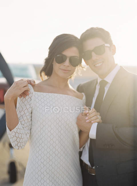 Young couple hugging — Stock Photo